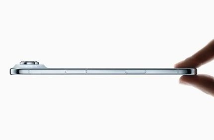嘉积镇苹果维修点分享iPhone 17 Air自动关机电源故障解析 